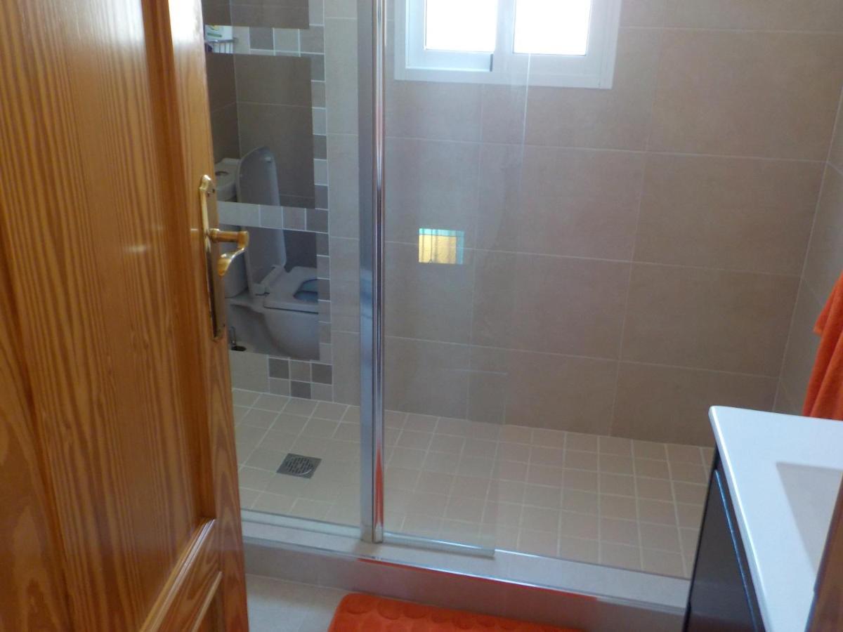 奥里韦拉Casa La Zenia Elite Townhouse With Shared Pool And 10 Minutes Walk To Beach别墅 外观 照片