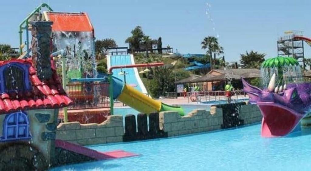 奥里韦拉Casa La Zenia Elite Townhouse With Shared Pool And 10 Minutes Walk To Beach别墅 外观 照片