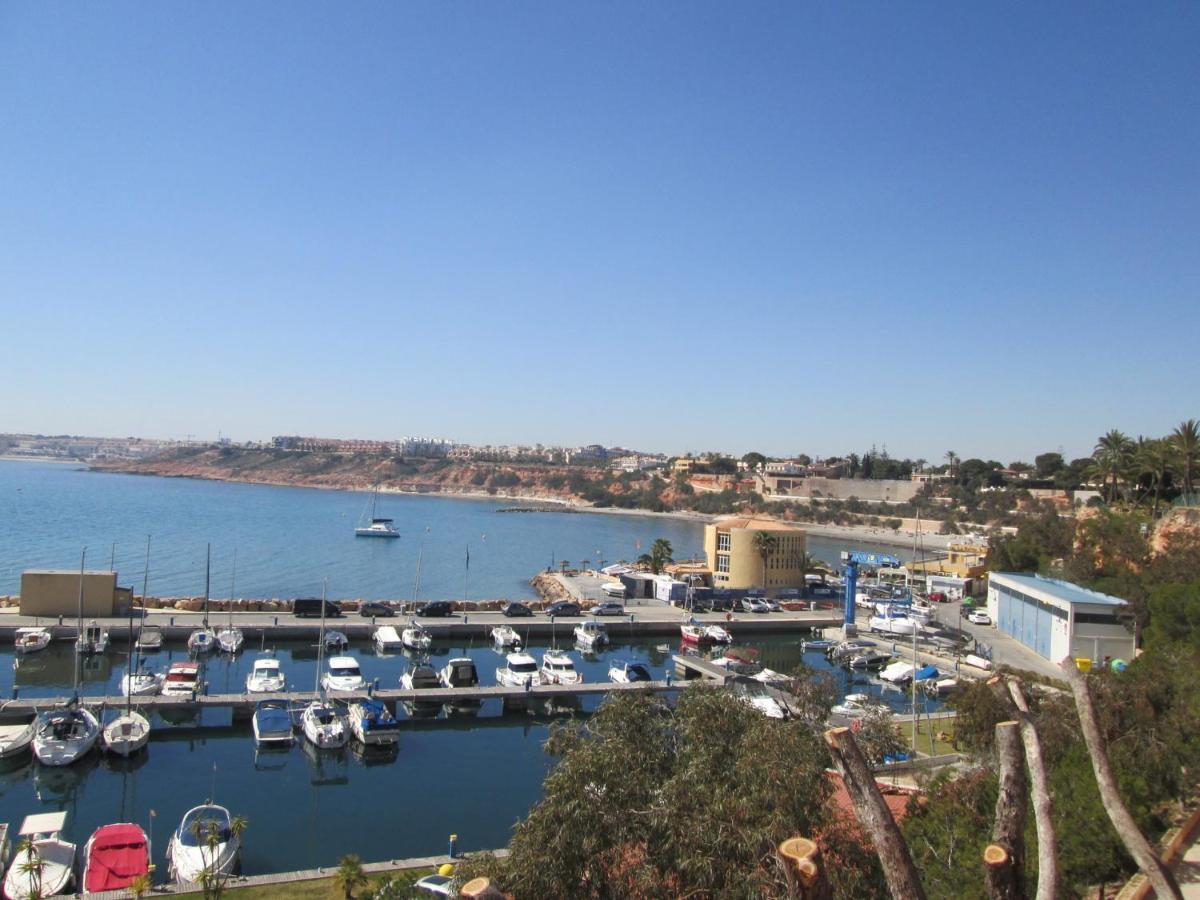 奥里韦拉Casa La Zenia Elite Townhouse With Shared Pool And 10 Minutes Walk To Beach别墅 外观 照片
